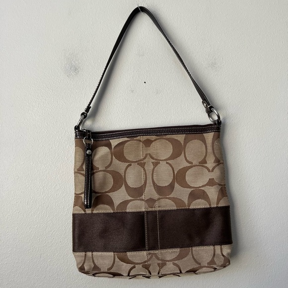 Coach Brown Signature Jacquard Shoulder Bag F13674 - Picture 1 of 12